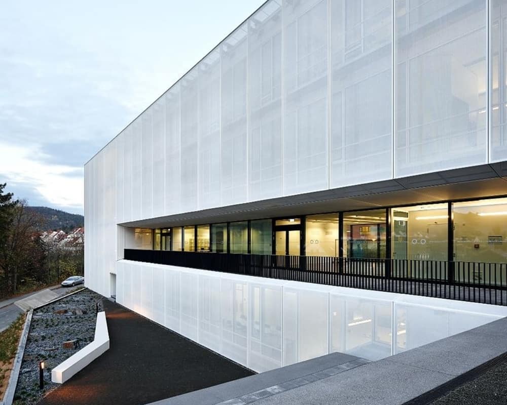 HGMS chuyên thi công Bạt Căng PVDF , Mái che bạt căng,