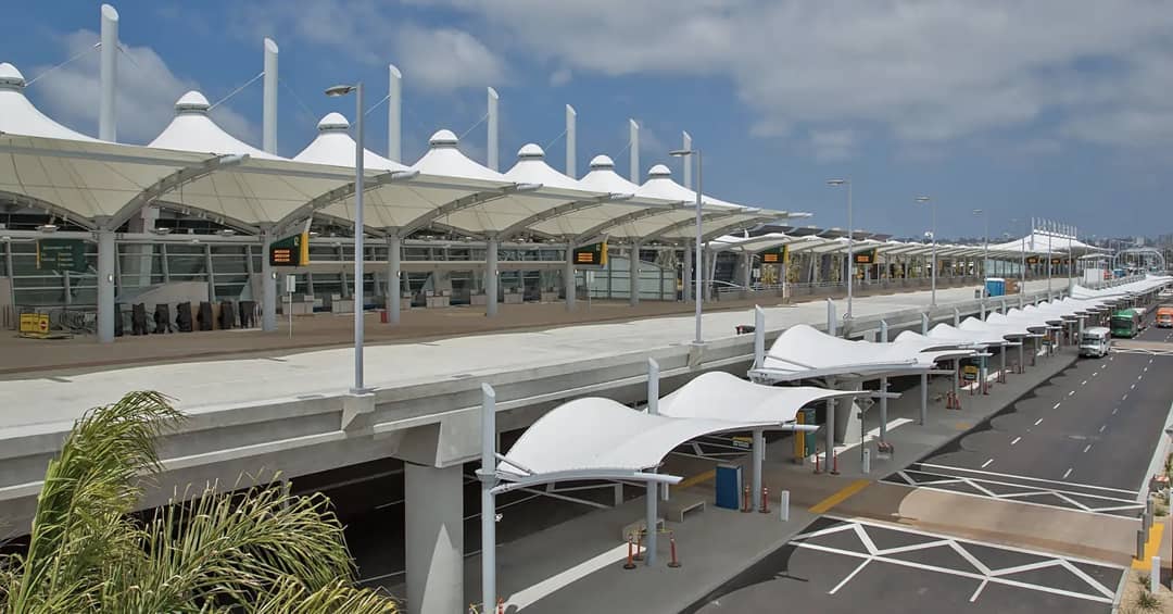 HGMS chuyên thi công Bạt Căng PVDF , Mái che bạt căng,