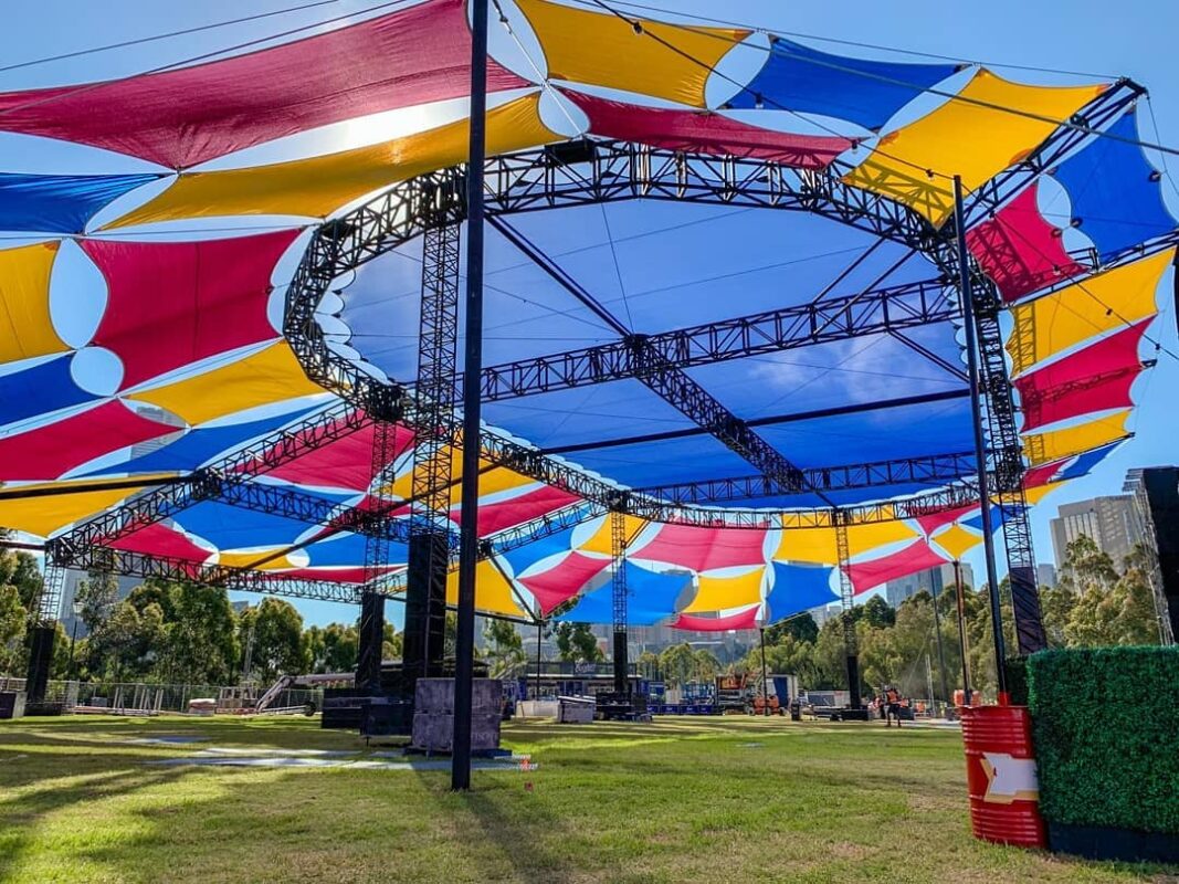 HGMS chuyên thi công Bạt Căng PVDF , Mái che bạt căng,