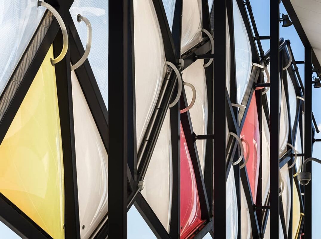 HGMS chuyên thi công Bạt Căng PVDF , Mái che bạt căng,