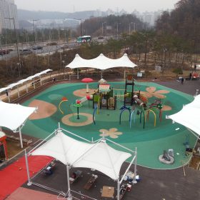 Mái che khu vui chơi trẻ em