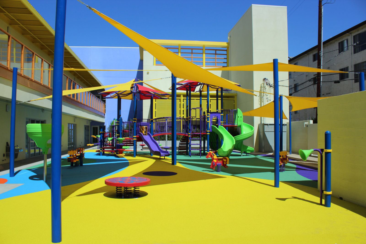 HGMS chuyên thi công Bạt Căng PVDF , Mái che bạt căng,