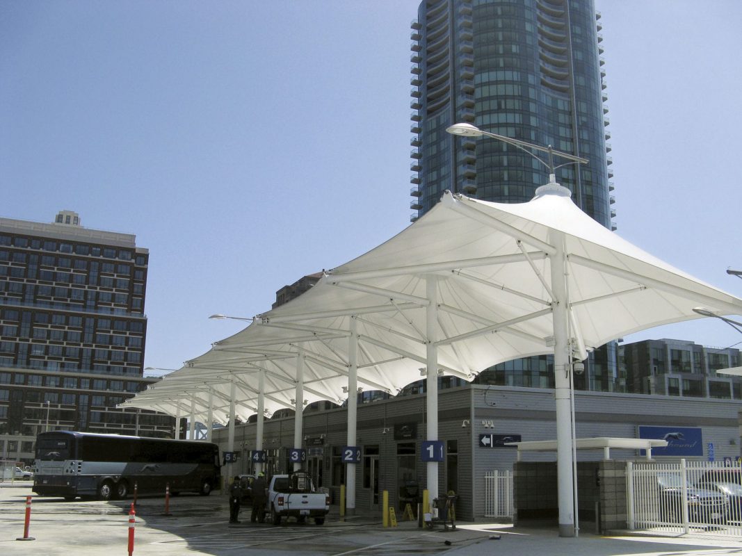 HGMS chuyên thi công Bạt Căng PVDF , Mái che bạt căng,