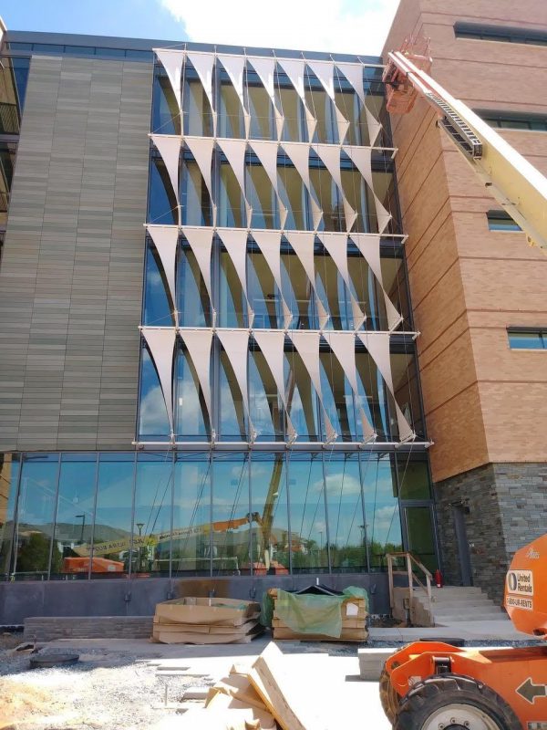 HGMS chuyên thi công Bạt Căng PVDF , Mái che bạt căng,