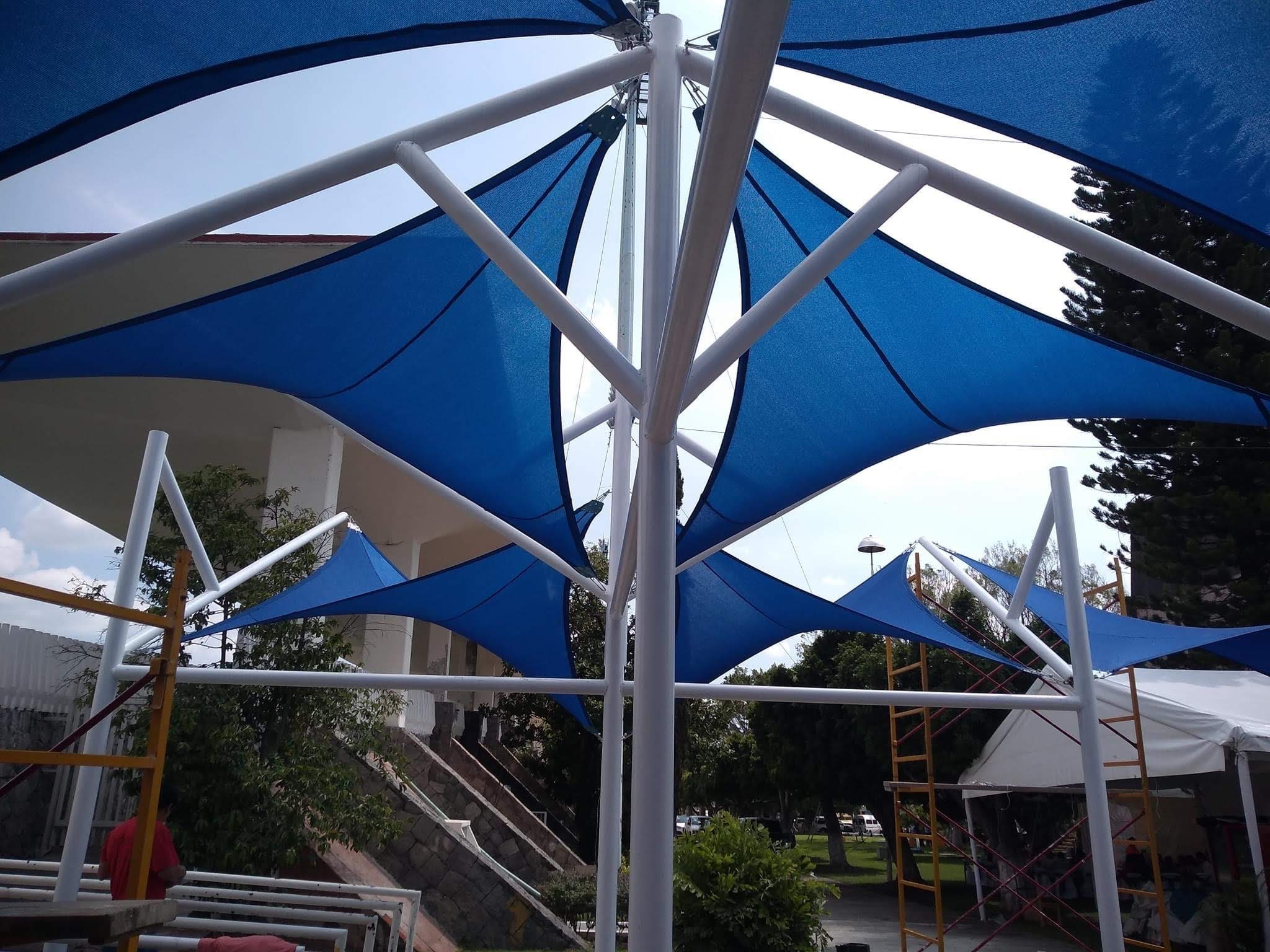 mái hiên bạt che bằng bạt xanh