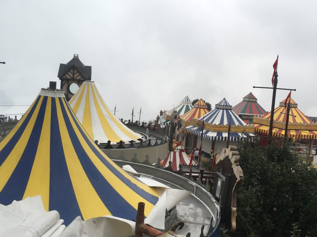 HGMS chuyên thi công Bạt Căng PVDF , Mái che bạt căng,