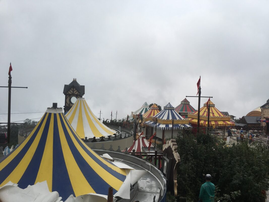 HGMS chuyên thi công Bạt Căng PVDF , Mái che bạt căng,