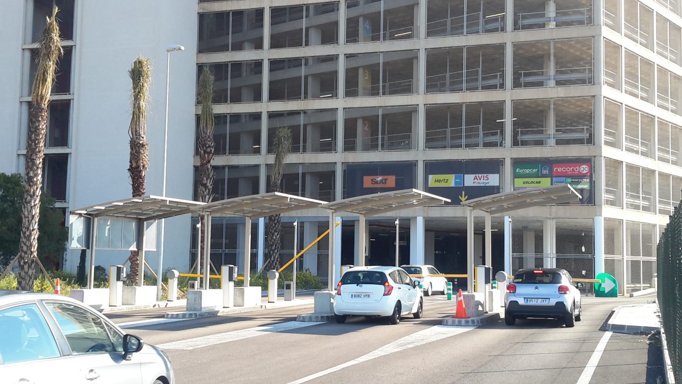 HGMS chuyên thi công Bạt Căng PVDF , Mái che bạt căng,