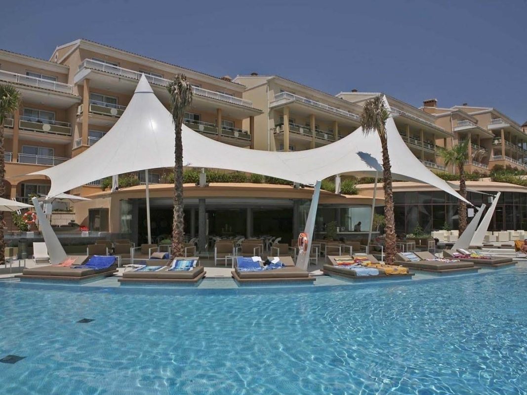 HGMS chuyên thi công Bạt Căng PVDF , Mái che bạt căng,