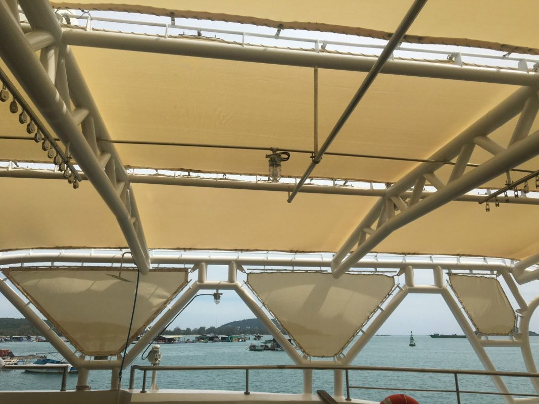 HGMS chuyên thi công Bạt Căng PVDF , Mái che bạt căng,