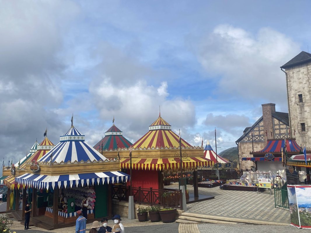 HGMS chuyên thi công Bạt Căng PVDF , Mái che bạt căng,