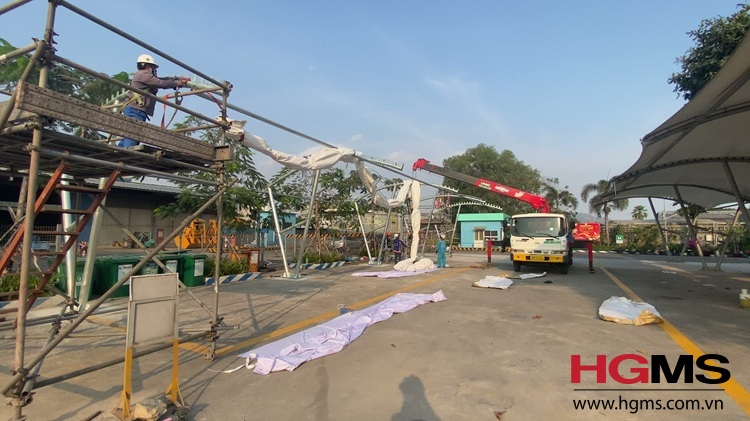 HGMS chuyên thi công Bạt Căng PVDF , Mái che bạt căng,